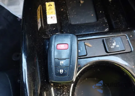 2020 Toyota Prius Xle Awd-E from USA, damaged, VIN JTDL9RFU5L3013217